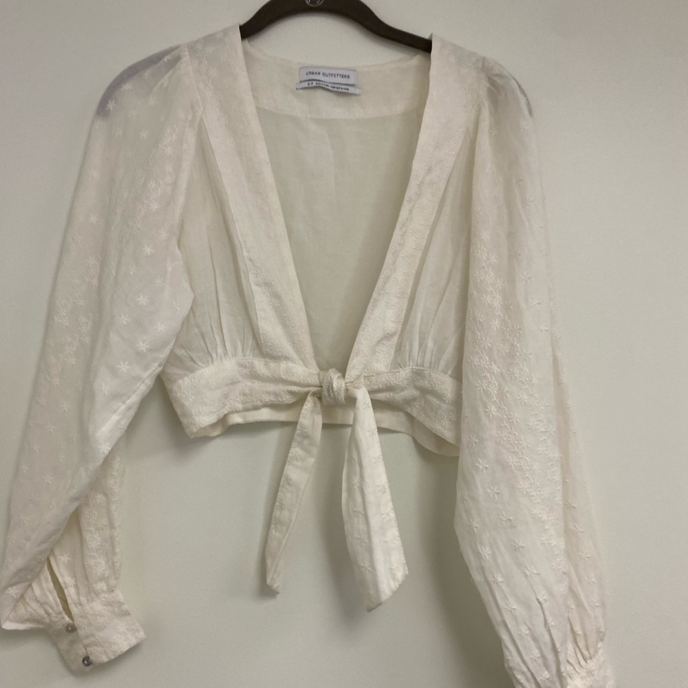 UO Urban Outfitters Alanis White Embroidered Tie-Front Blouse Size S